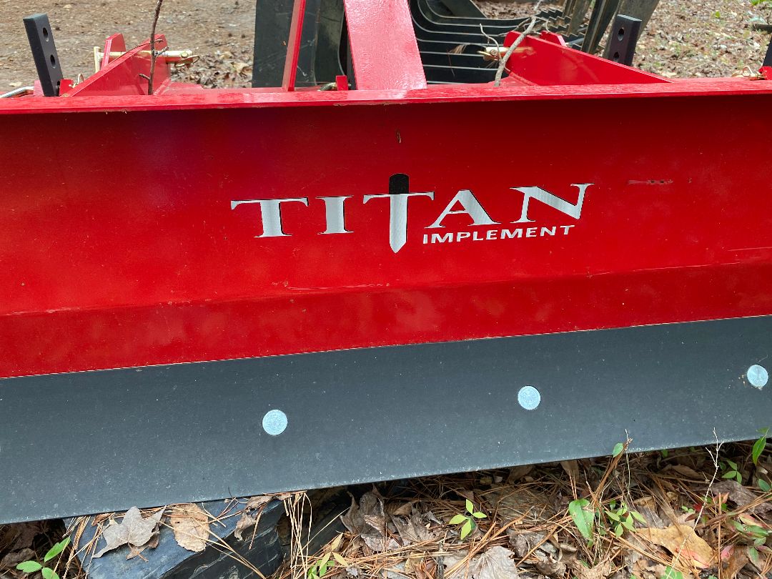 2017 JOHN DEERE 4052R - Image 29